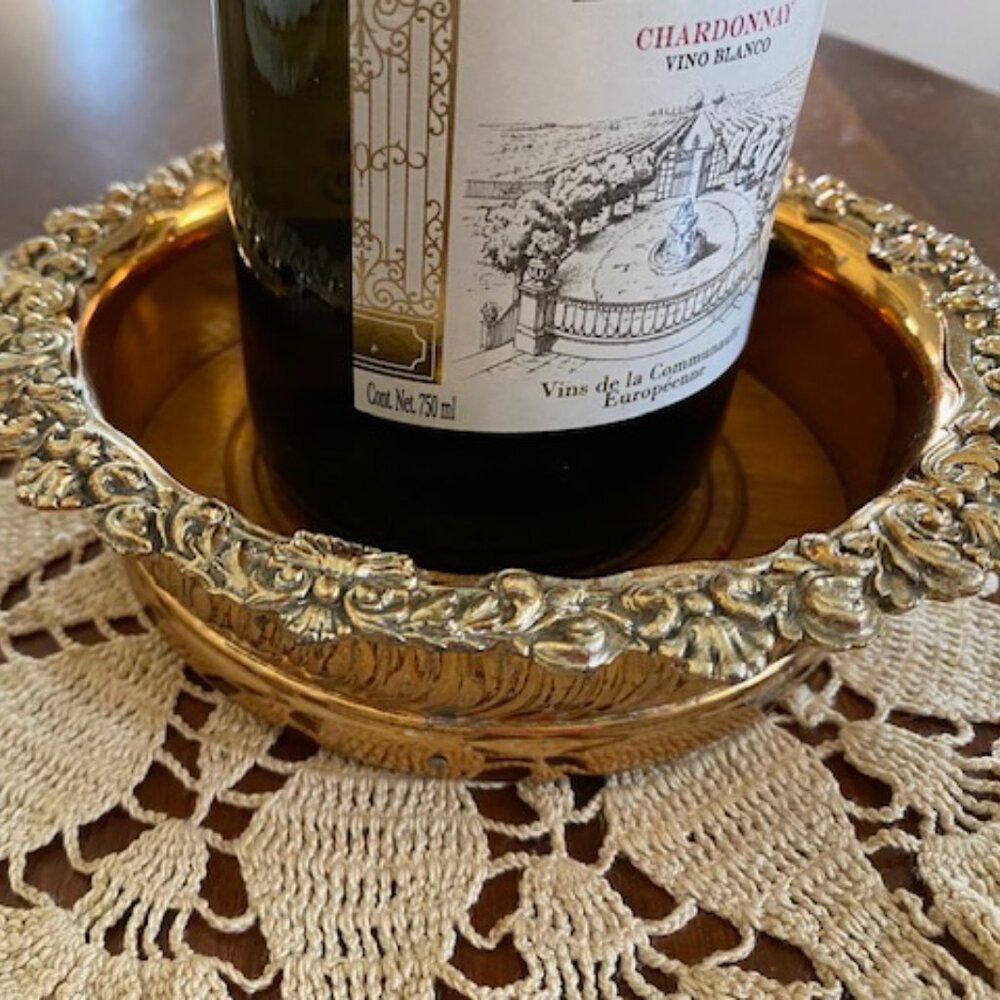 VINTAGE Weighted SILVERPLATE now gold INTRICATE DESIGN Wood Center WINE COASTER